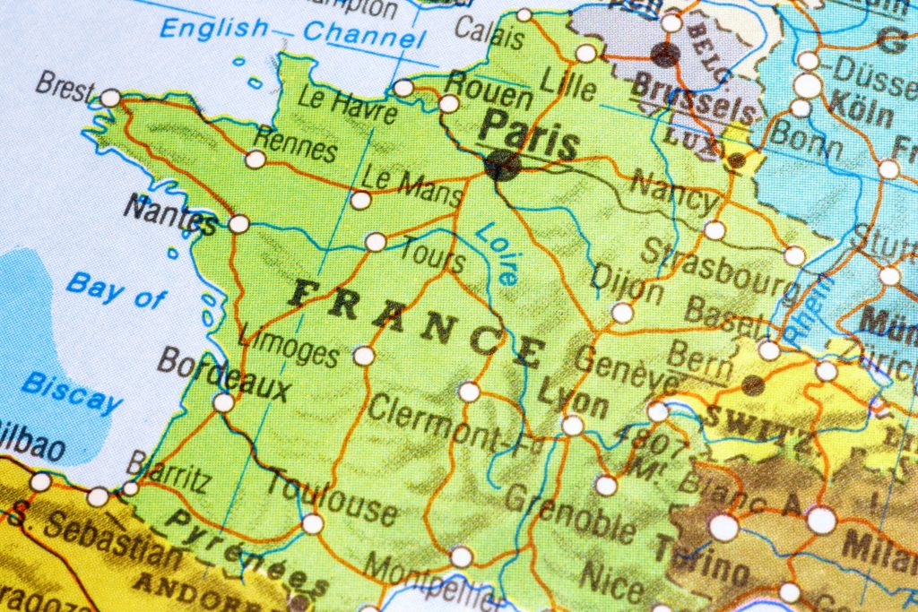 Car Rental Tips, Rules, Tolls, and Parking in France - QEEQ Blog